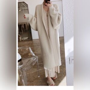 1970’s vintage MJ Seattle Elegant Cream Long Coat